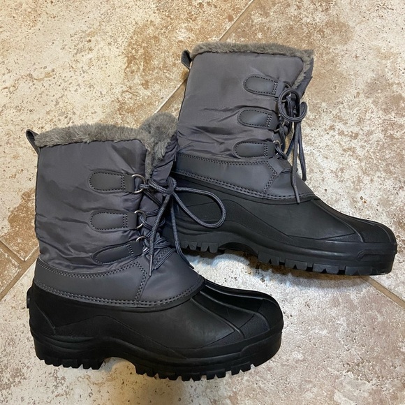 Men's Gray Winter Boots - Picture 1 of 10